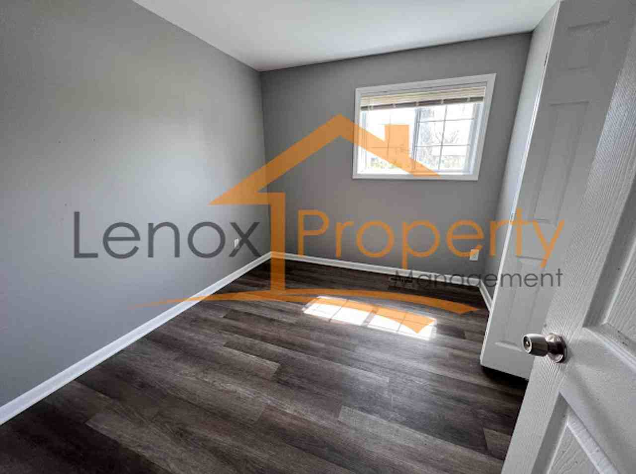 30884 Steinhauer St - Photo 5 of 25