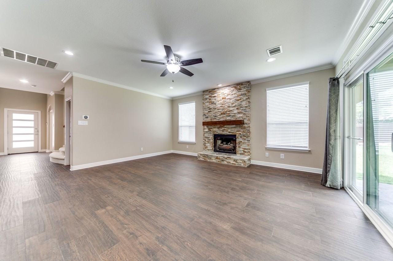 8603 Taylor Walk - Photo 7 of 25