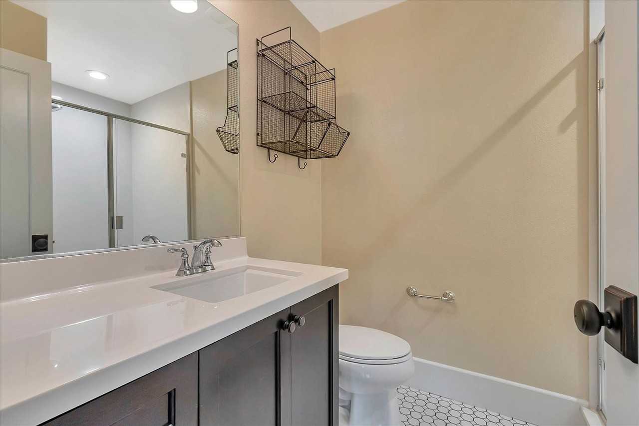 146 Lottie Ln - Photo 7 of 40