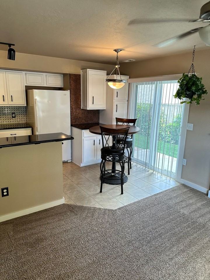 8958 W Candleston Ln - Photo 2 of 20