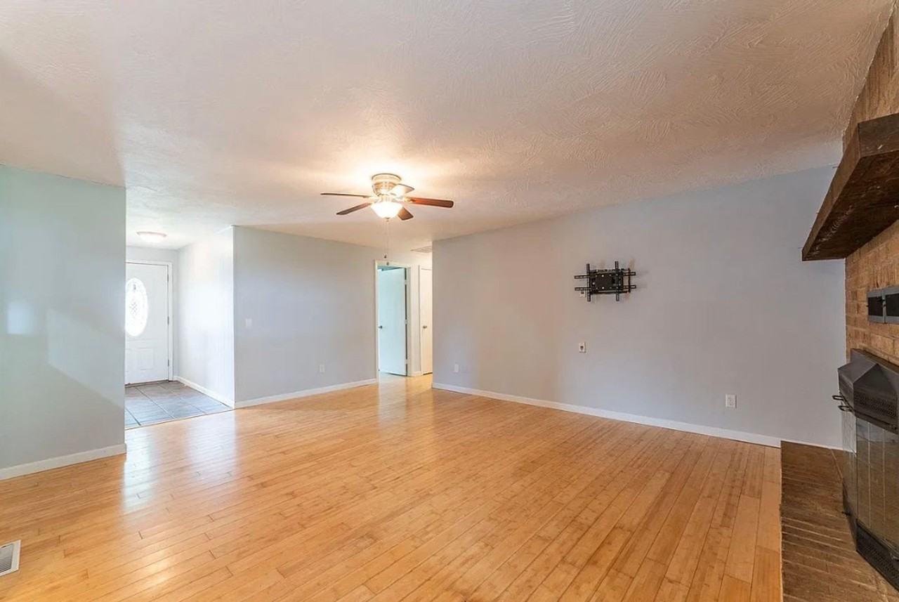 2118 S Suprema Ave - Photo 4 of 18