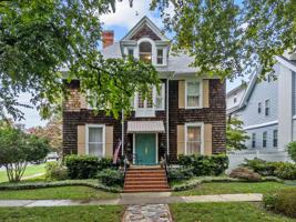 featured image of 1301 Stockley Gdns