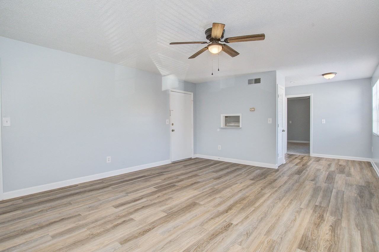 Jasper Apartments - Photo 6 of 17