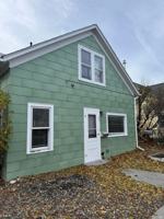 featured image of 420 S 6th St