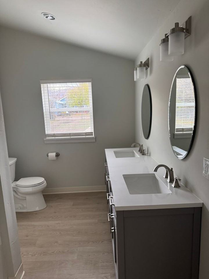 420 S 6th St - Photo 7 of 18