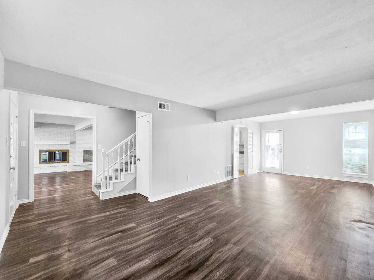 2404 Dalgreen Dr - Photo 7 of 16