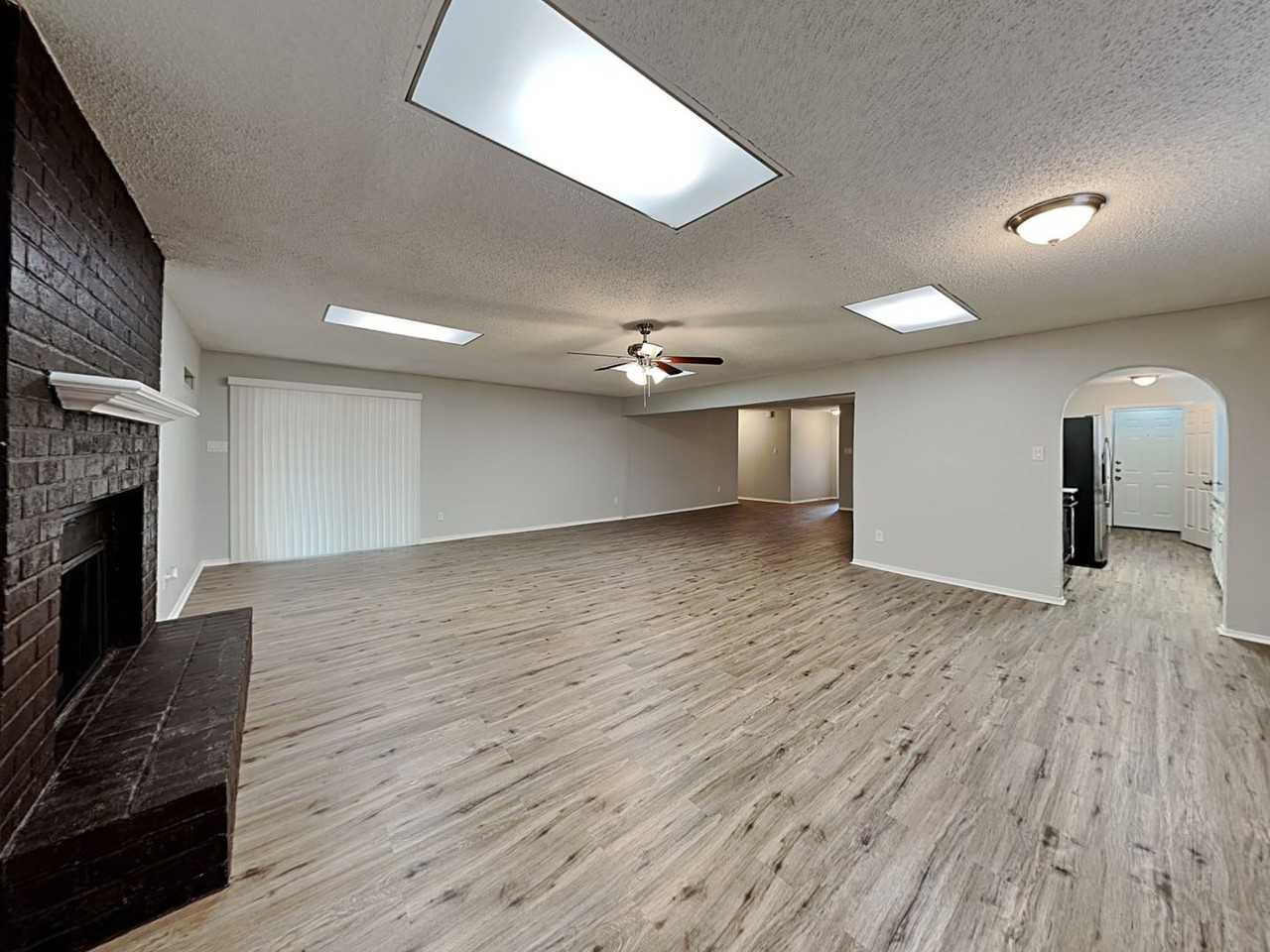 1349 Rutherford Dr - Photo 6 of 18