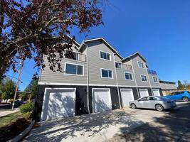featured image of 2603 Sw Pickford St #105