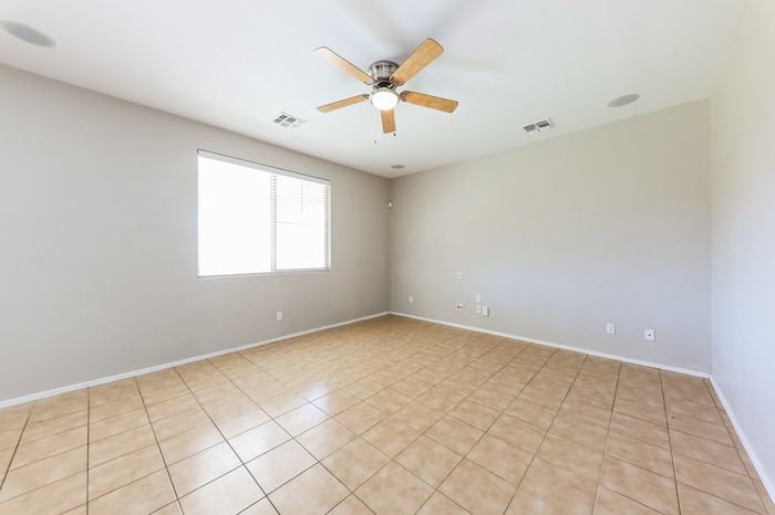 26947 N 176th Dr - Photo 6 of 12