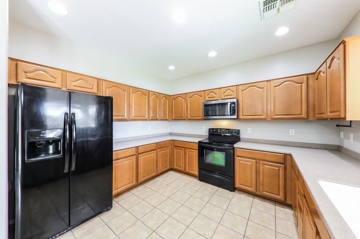 26947 N 176th Dr - Photo 7 of 12