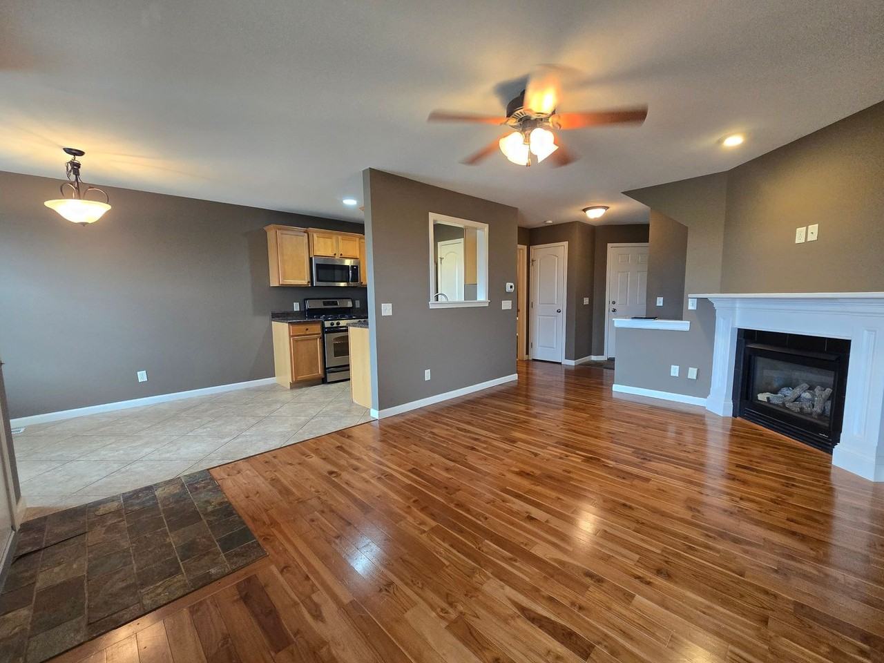 3526 Shepard Rd - Photo 5 of 18