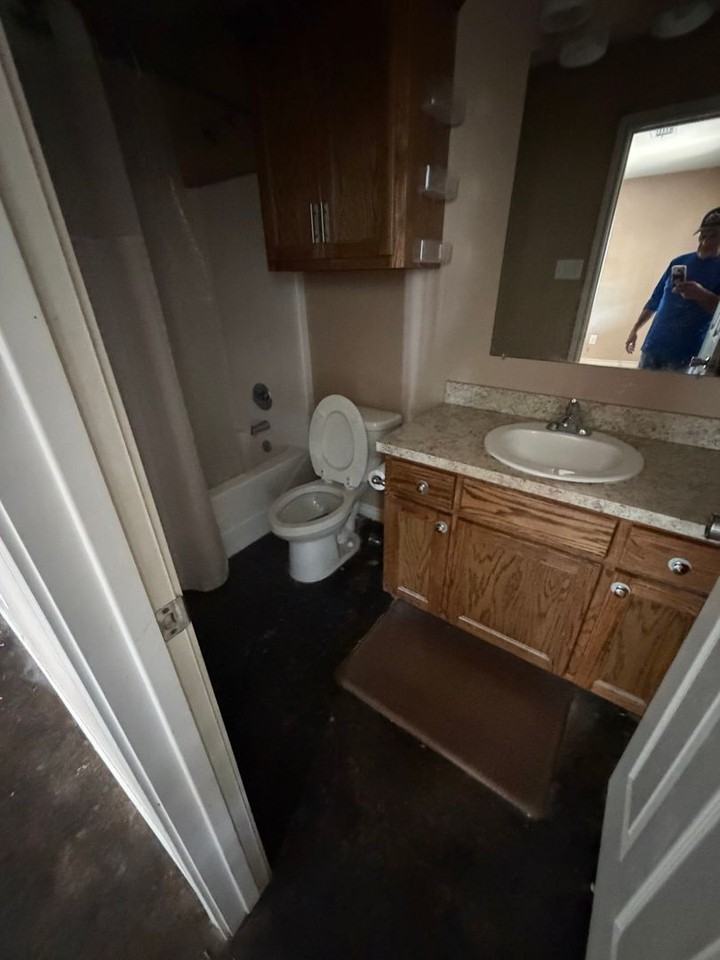 Sycamore St - Photo 3 of 9
