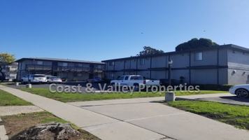 featured image of 921 University Ave