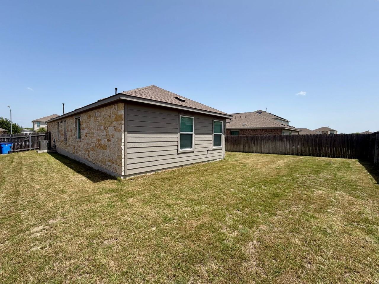 21316 Quick Fox Dr - Photo 4 of 19