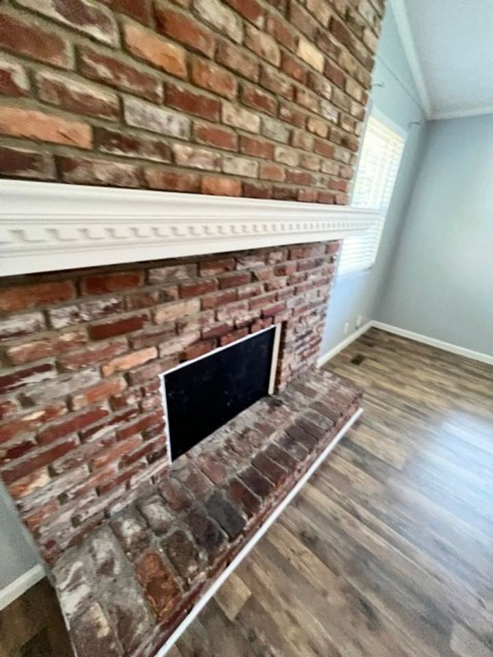 5216 Roxborough Dr - Photo 4 of 18