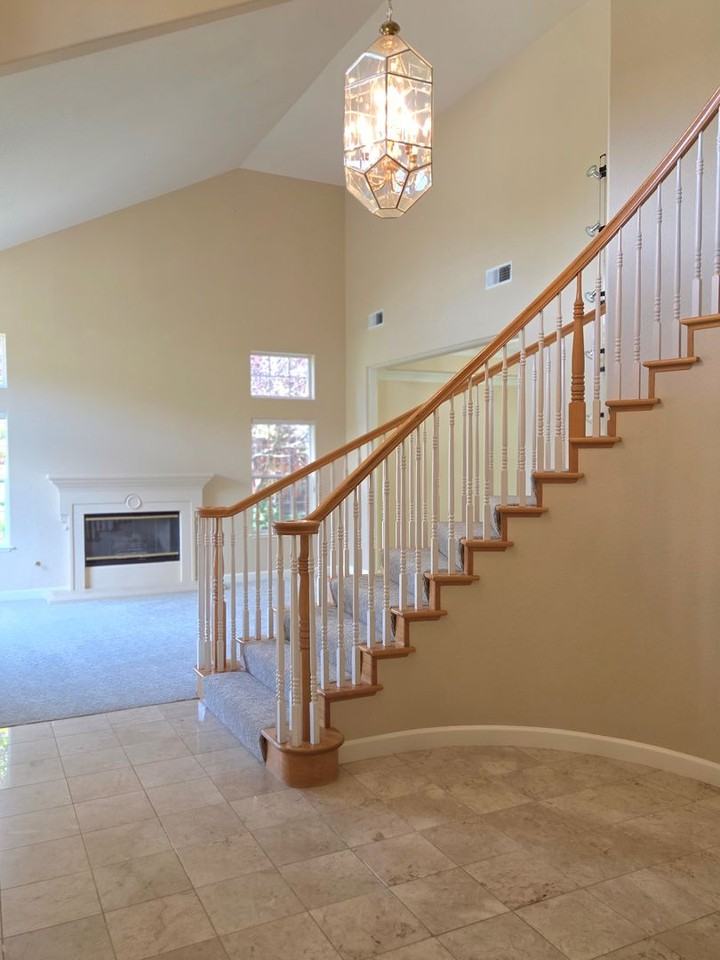 206 Murcia Ct - Photo 5 of 37