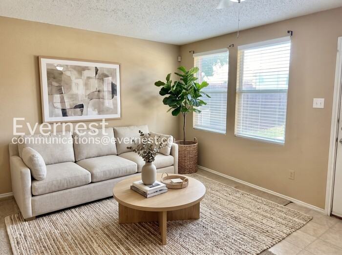 3422 Lipizzan Dr - Photo 6 of 27