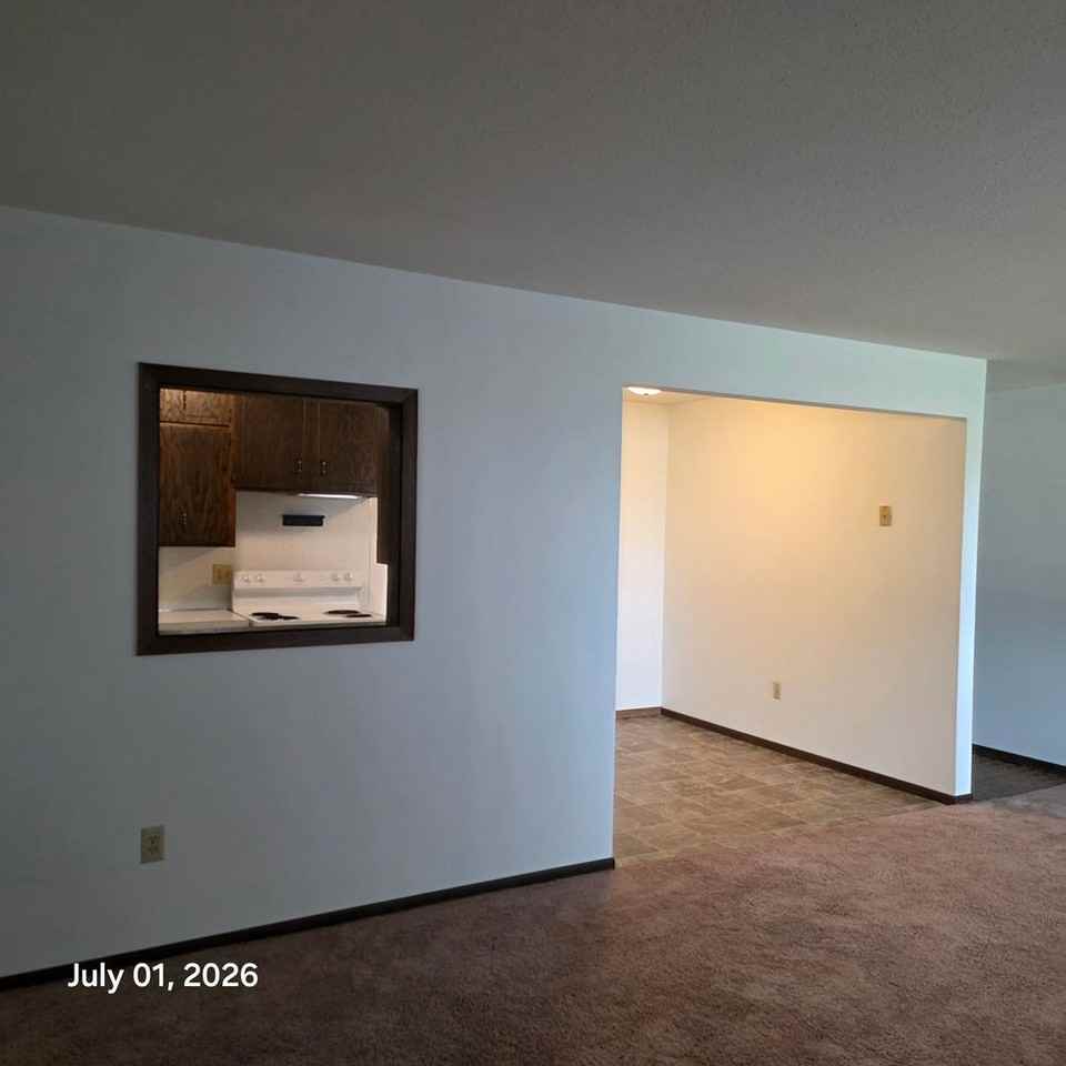 South View Apartments - Photo 2 of 20