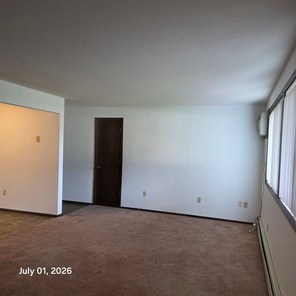 South View Apartments - Photo 3 of 20