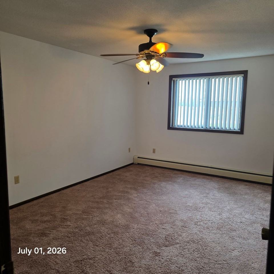South View Apartments - Photo 5 of 20