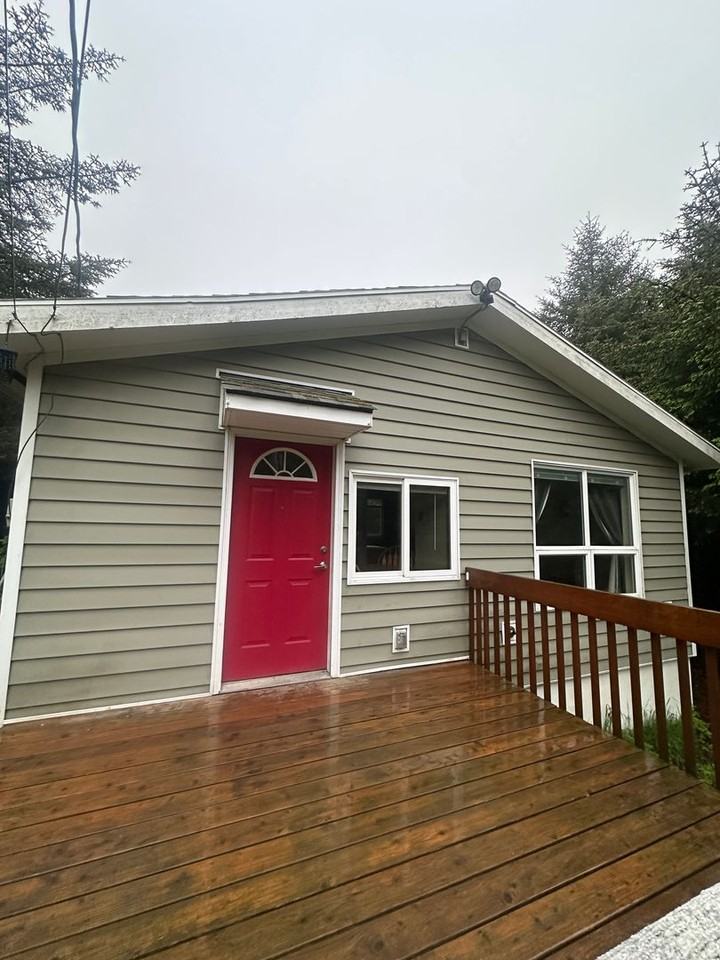 3439 Peninsula Rd