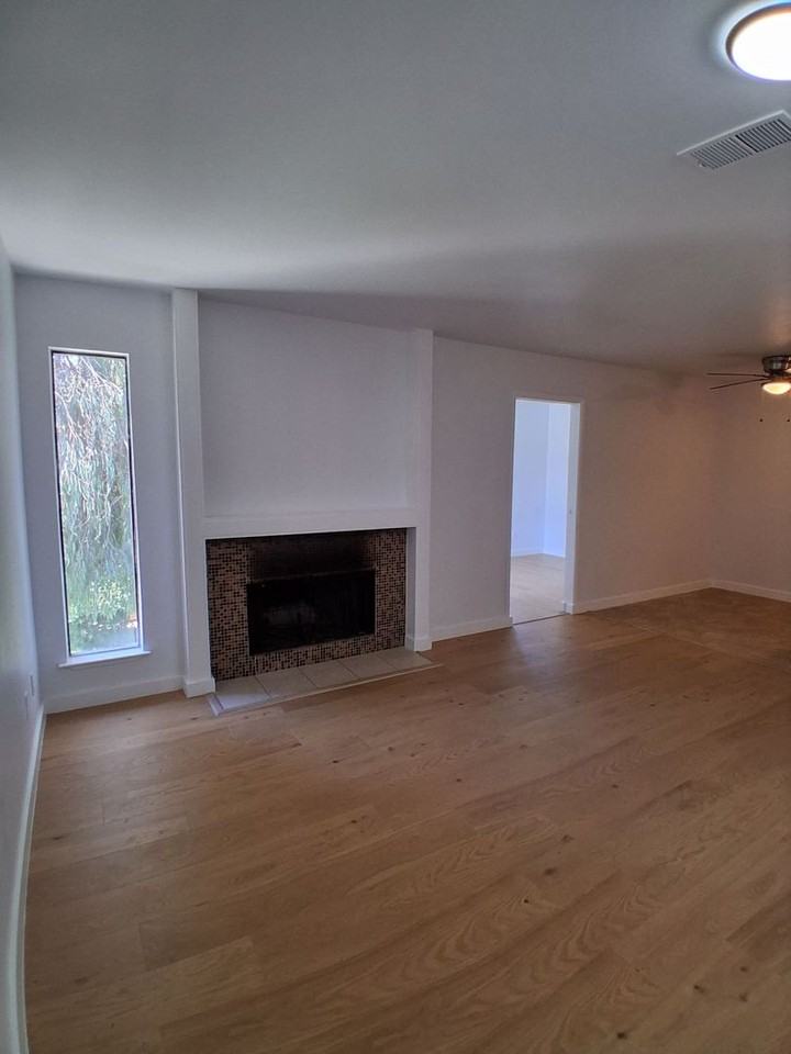1190 S Winery Ave #222 - Photo 7 of 24