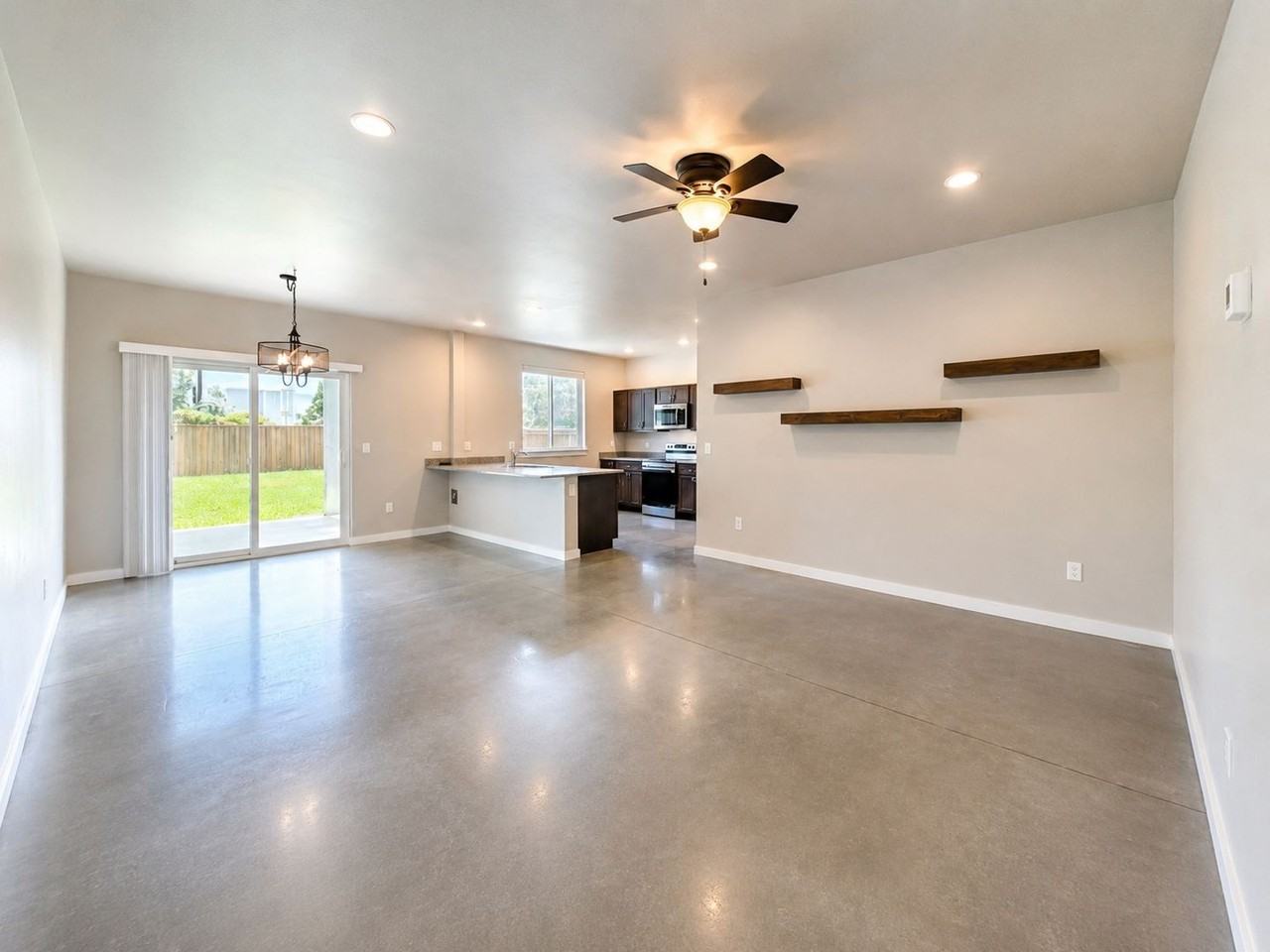320 Meriwether Ave - Photo 3 of 29