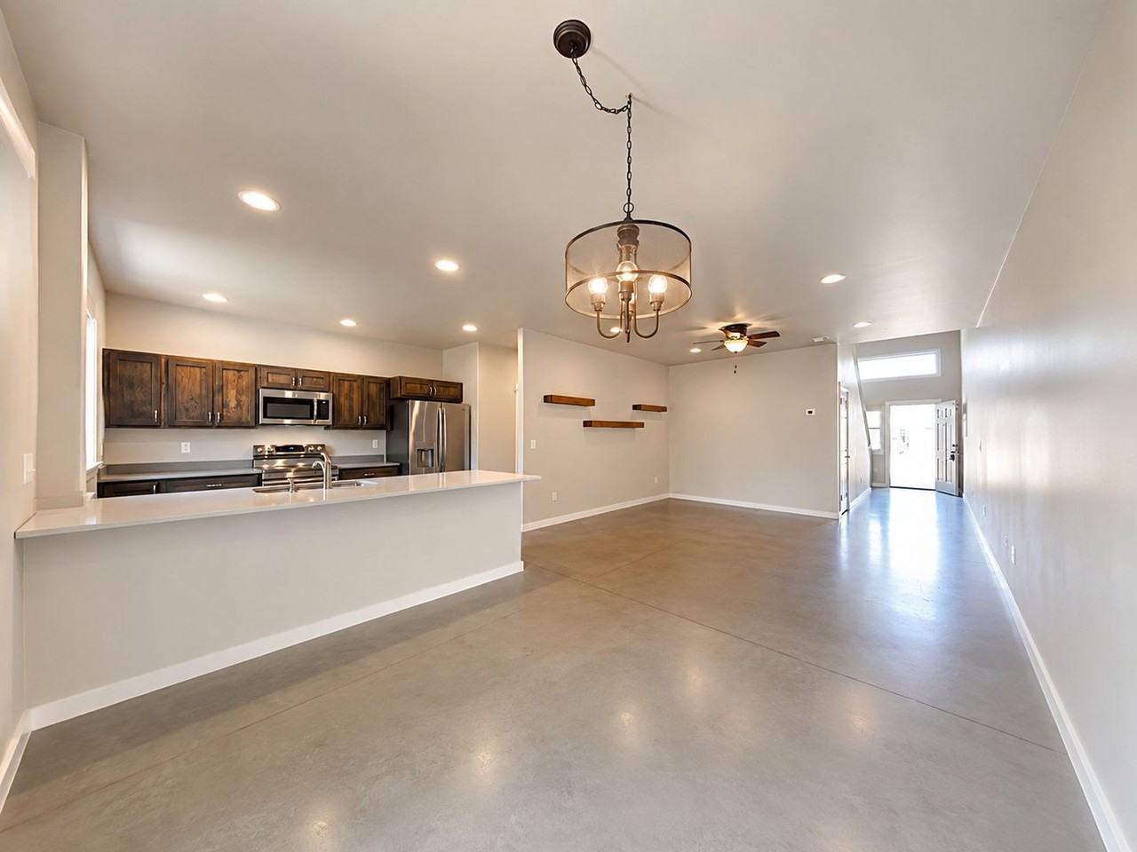 320 Meriwether Ave - Photo 5 of 29