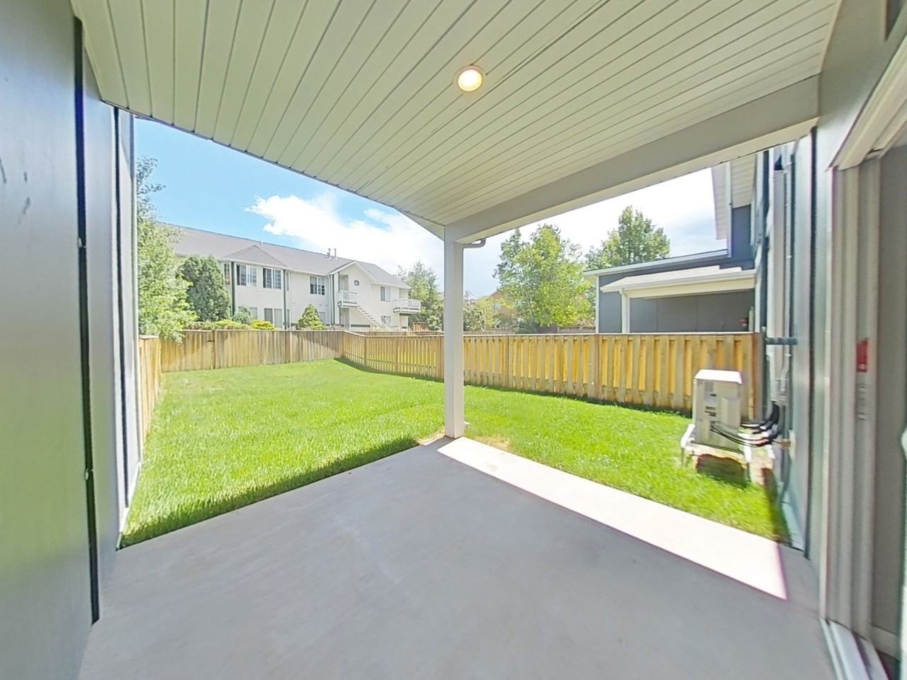320 Meriwether Ave - Photo 6 of 29