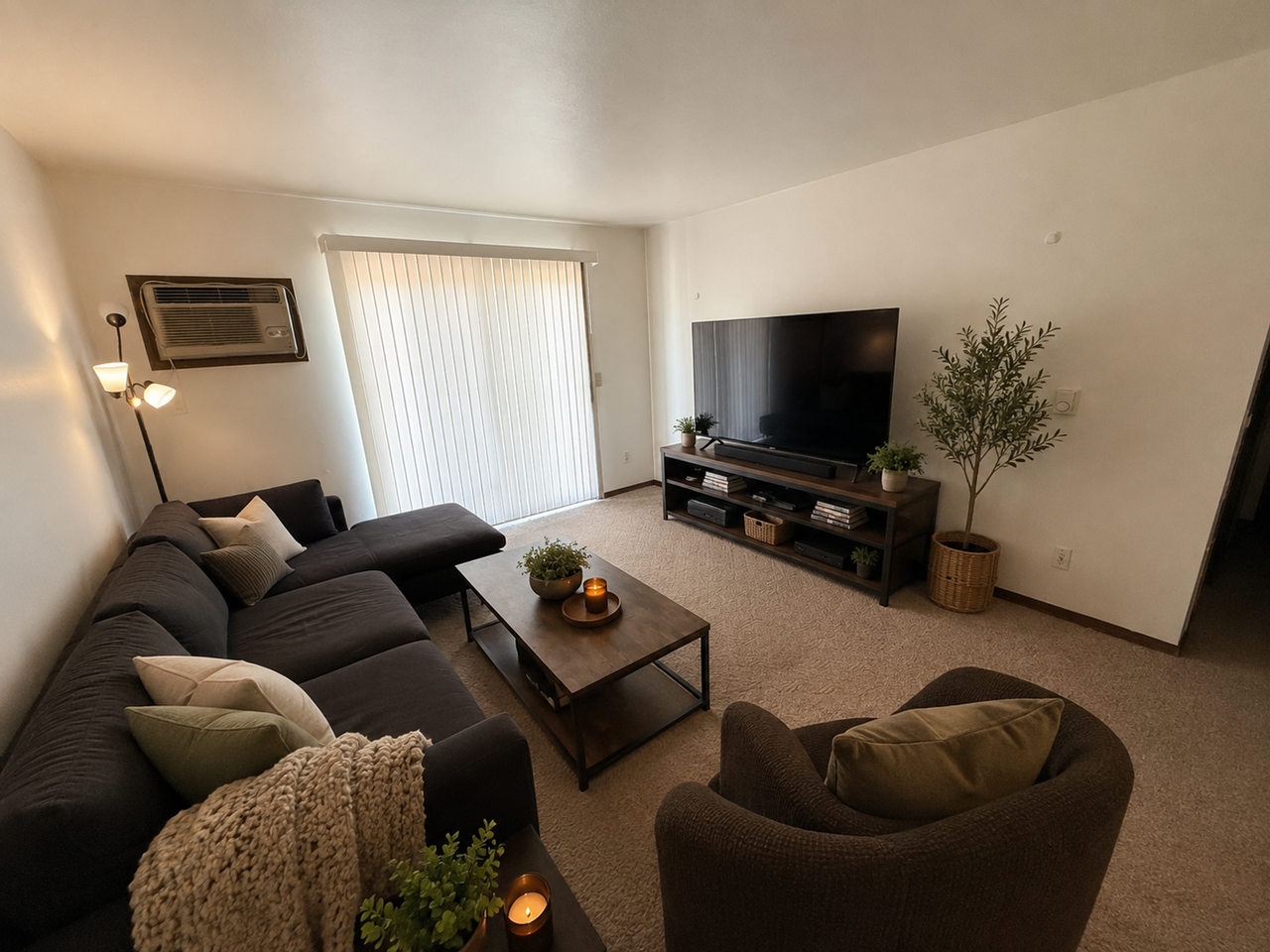 Bristol Oaks Apartments - Photo 4 of 5