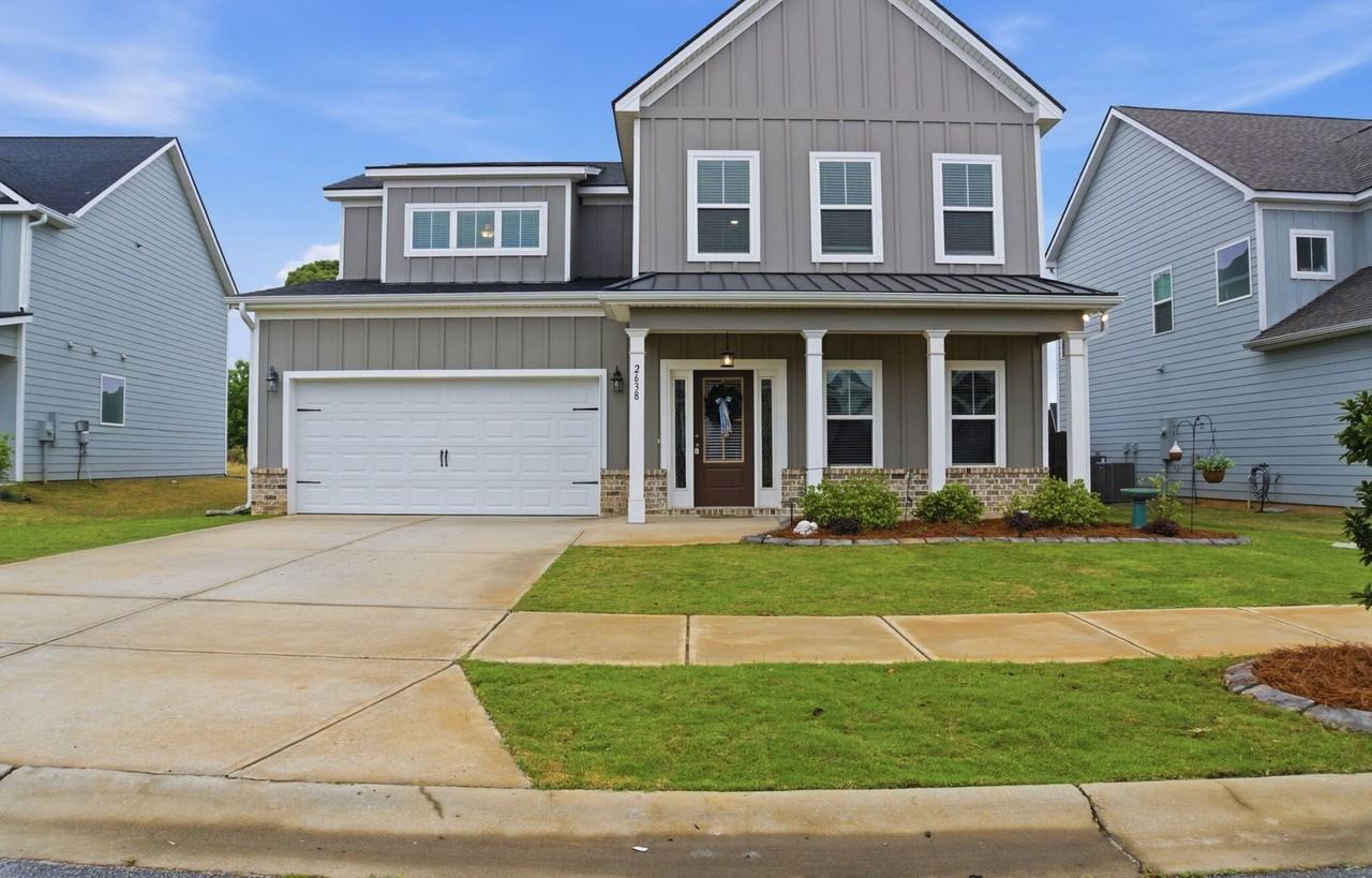 2638 Laurens St - Photo 2 of 49