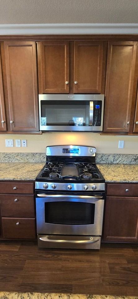 3060 N Juneberry St - Photo 6 of 50