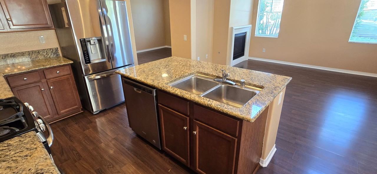 3060 N Juneberry St - Photo 7 of 50