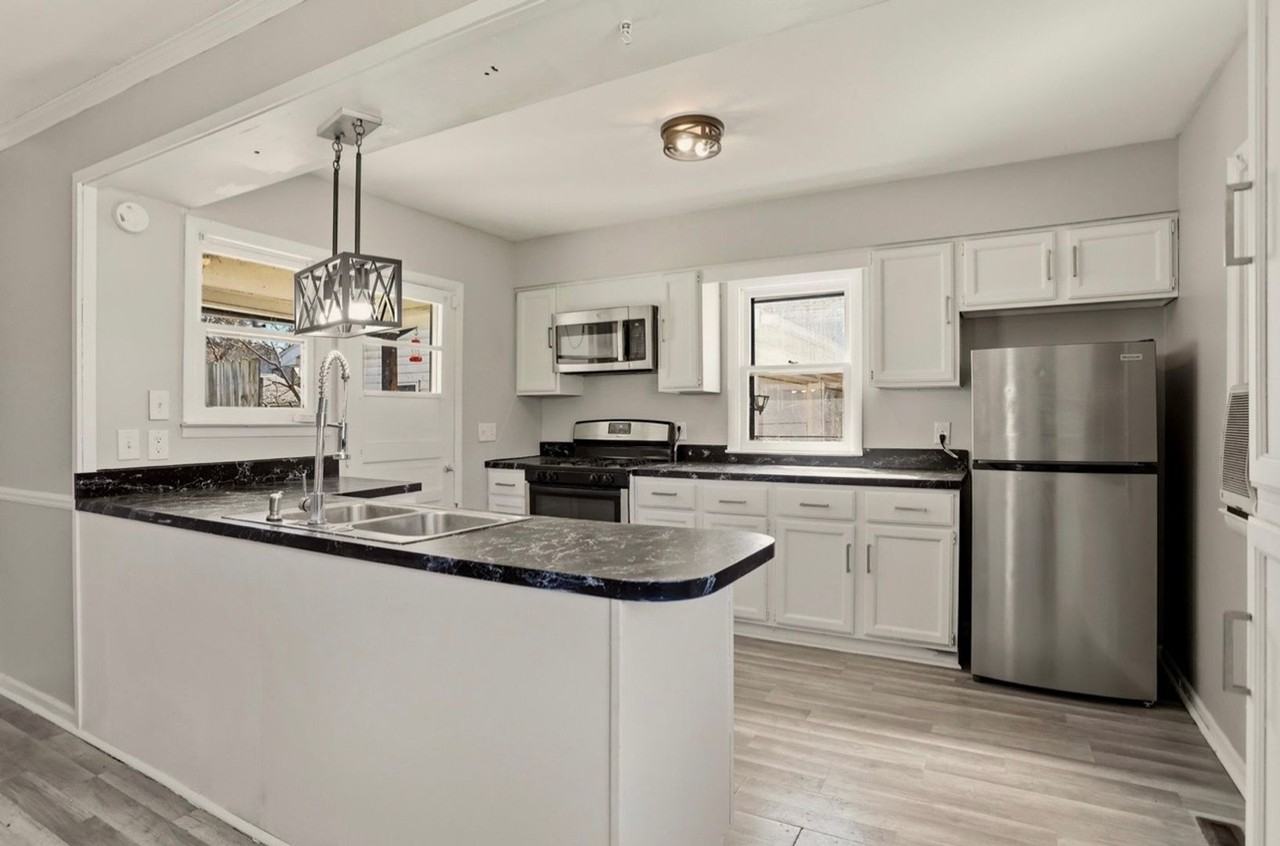 723 Union Ave - Photo 5 of 14