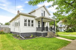 814 Mackinaw St - Photo 1 of 1