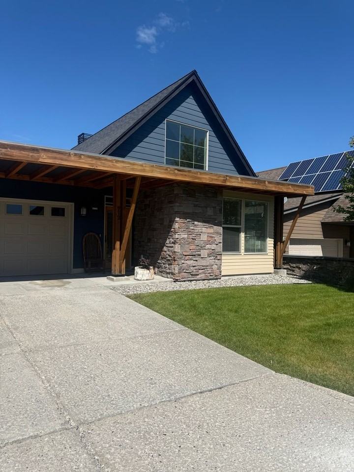 972 Knolls Dr - Photo 2 of 29