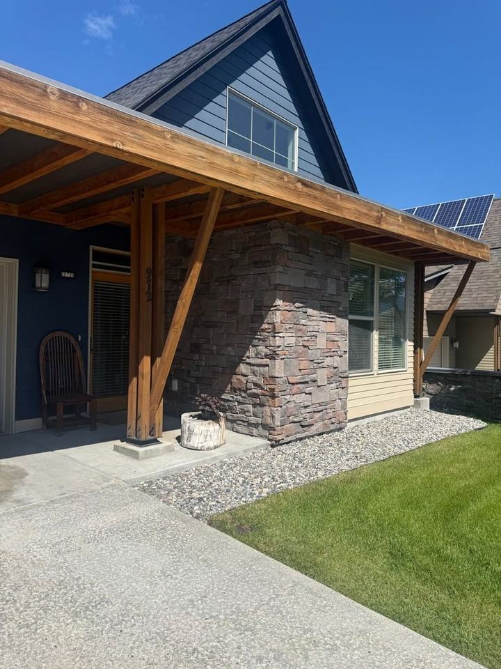 972 Knolls Dr - Photo 3 of 29