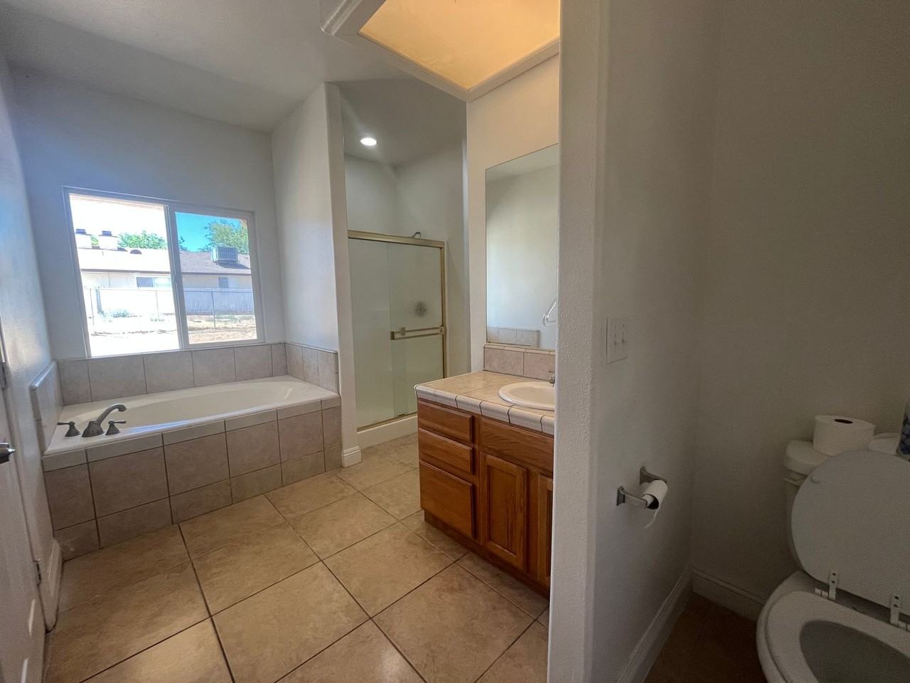 20255 Rimrock Rd - Photo 7 of 21