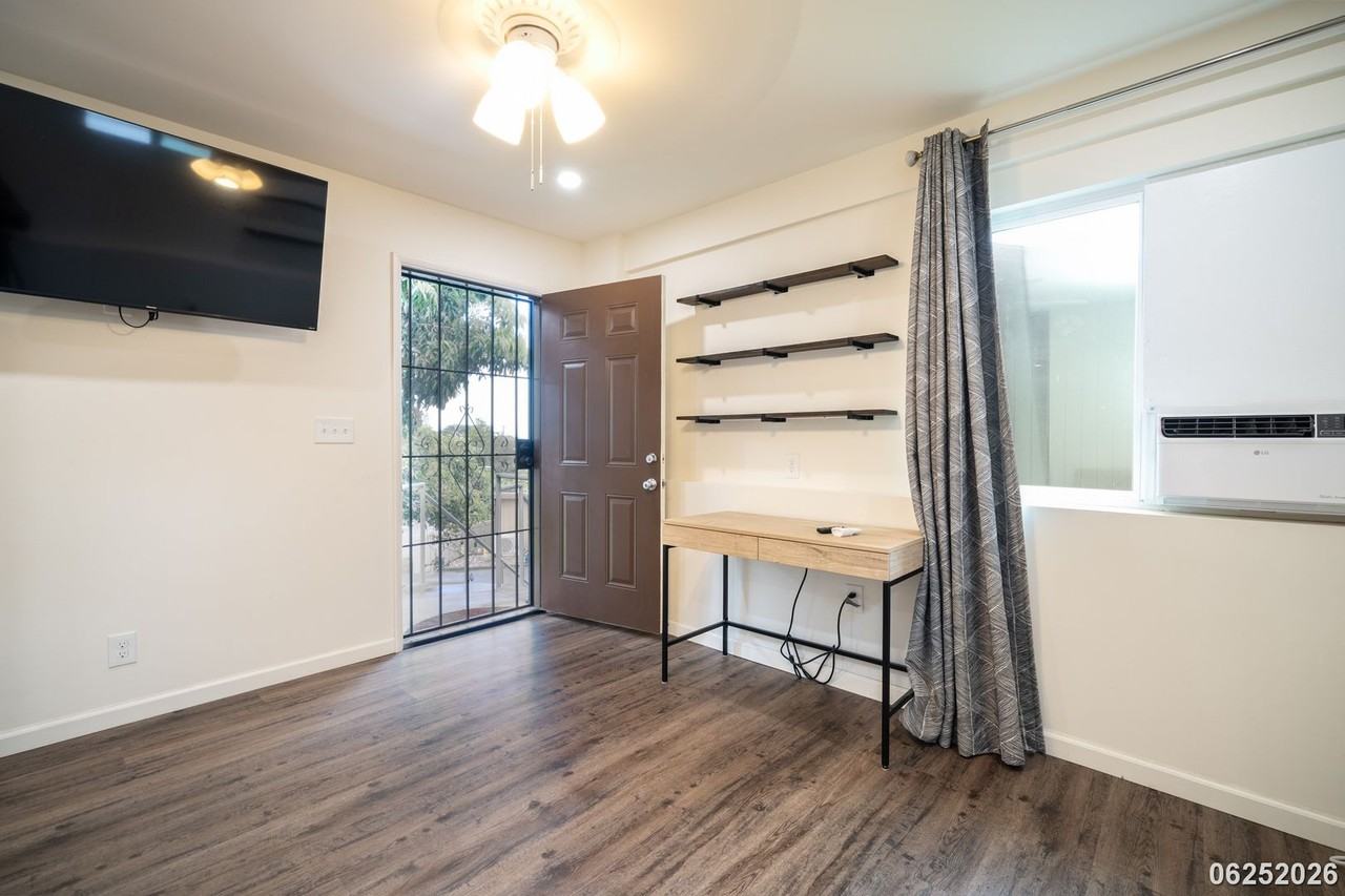 99-1061 Manako Pl #B - Photo 6 of 18