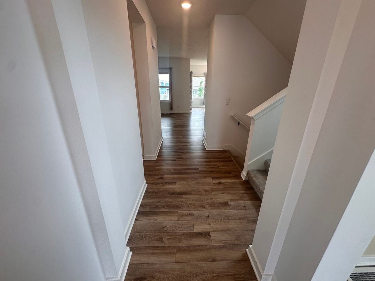 5205 Helwig Ave - Photo 6 of 40