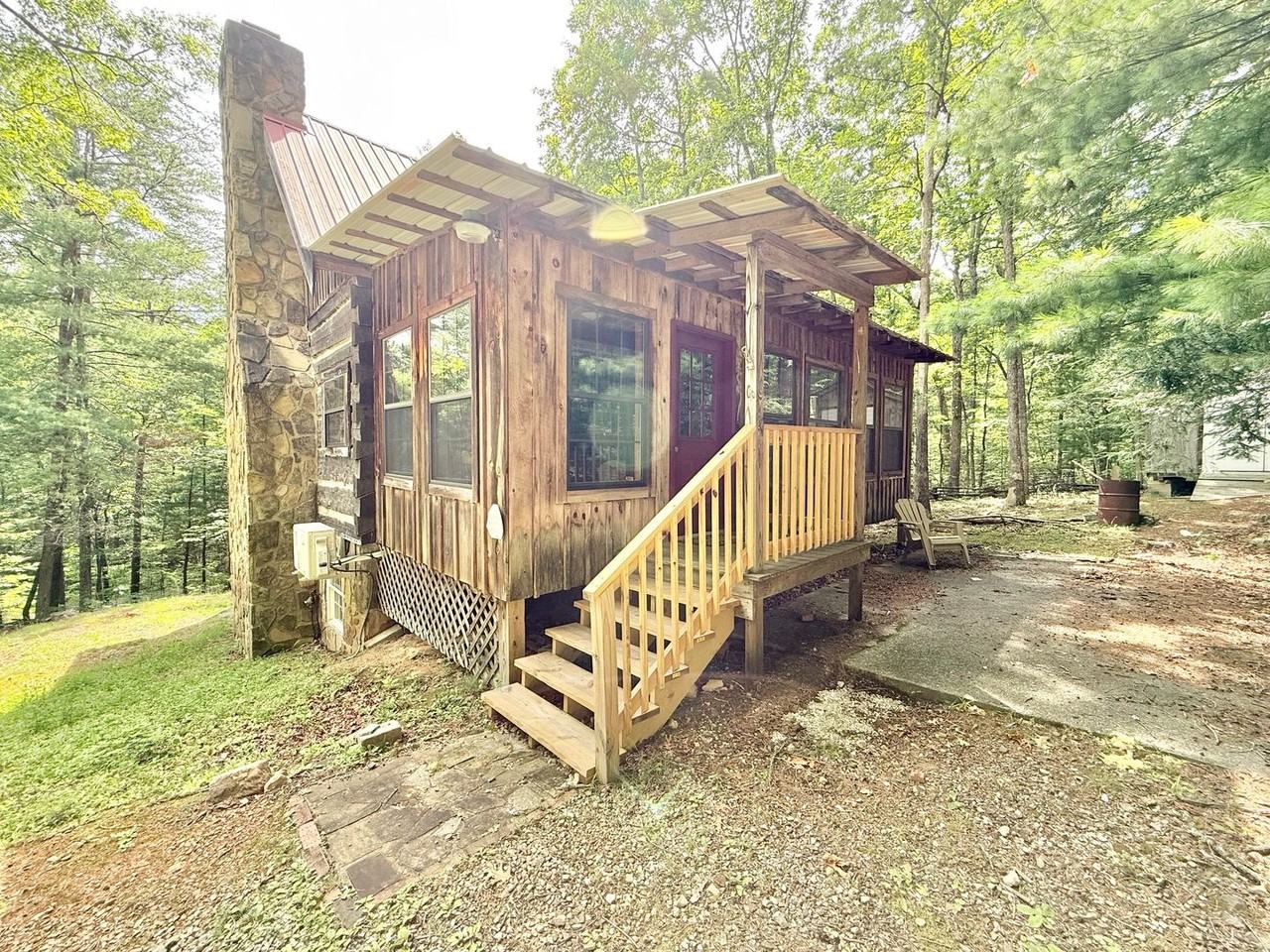 6233 Steffner Cir - Photo 2 of 25