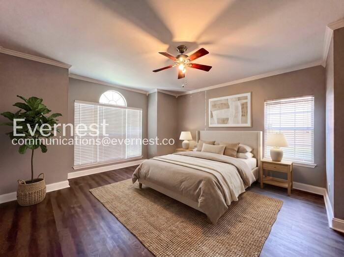 7900 Hunters Xing - Photo 4 of 29