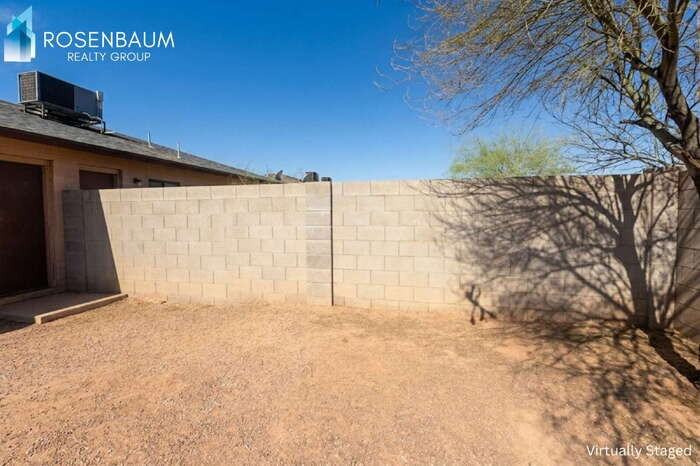 9950 W Lynx Dr #D - Photo 7 of 8