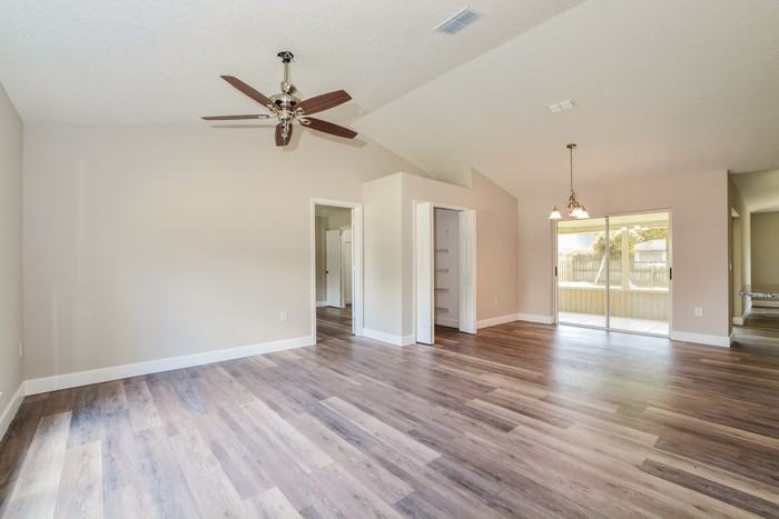 2897 Grayton St - Photo 3 of 15