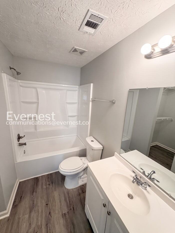 1408 Creek View Dr - Photo 6 of 20