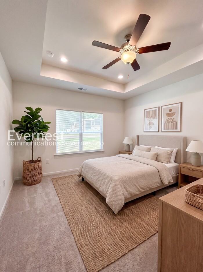 725 N Mcfarland St - Photo 3 of 15