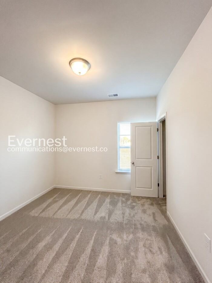 725 N Mcfarland St - Photo 7 of 15