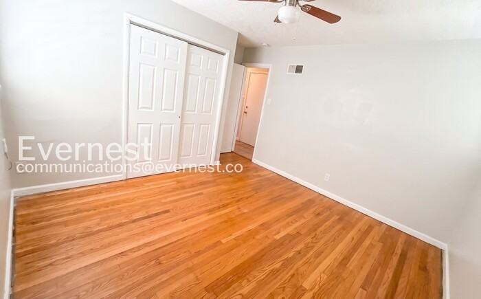 7216 Dartmouth Ave #B - Photo 7 of 23