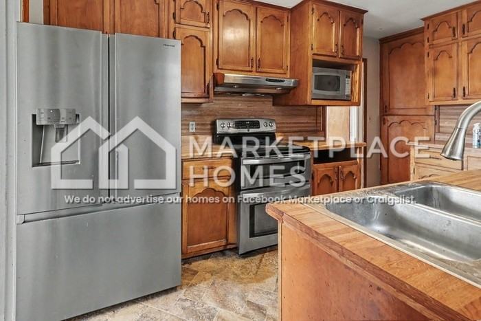 801 Westfield Dr - Photo 4 of 16