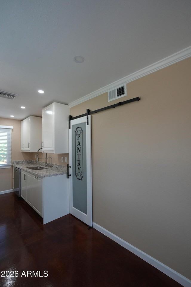 6045 N 79th St - Photo 6 of 18